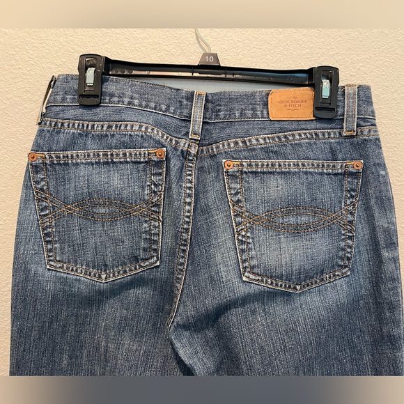 Vintage Abercrombie & Fitch Button Fly Jeans Flare Leg Medium Wash Size 29 - Picture 7 of 9